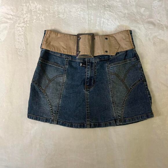 Other Dresses & Skirts - 2000s denim mini skirt